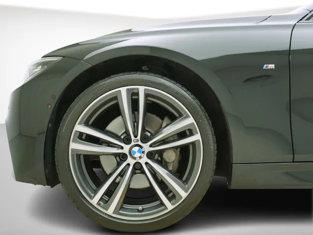 BMW 3er 335d xDrive M Sport Touring