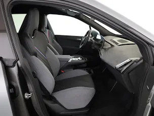 BMW iX xDrive60