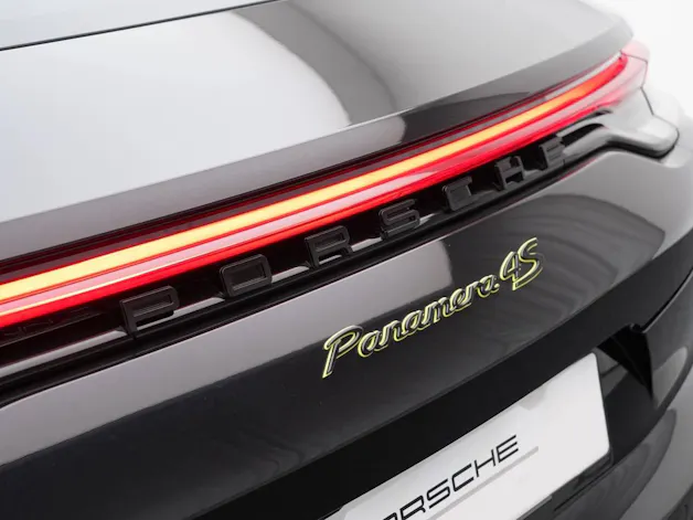 Porsche Panamera 4S E-Hybrid