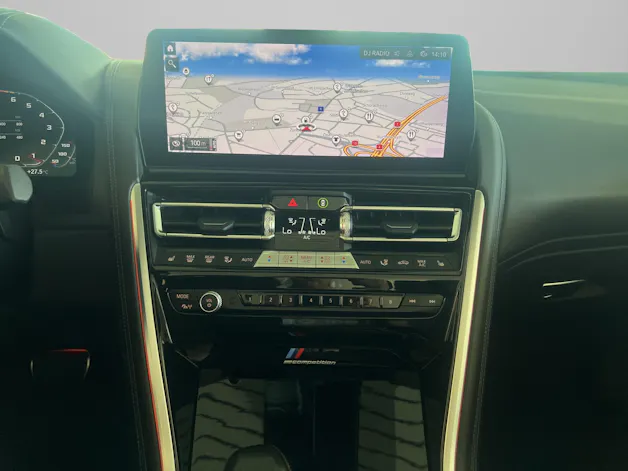 BMW M8 xDrive Competition Cabriolet