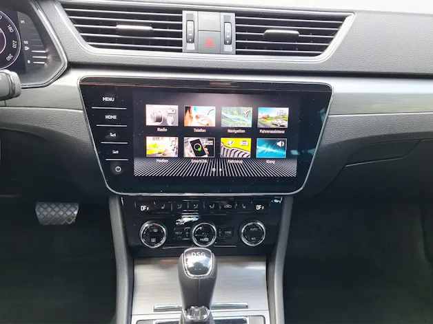 Škoda Superb Combi 2.0 TDI Style DSG