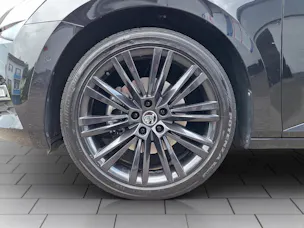 Škoda Superb Combi 2.0 TDI Style DSG