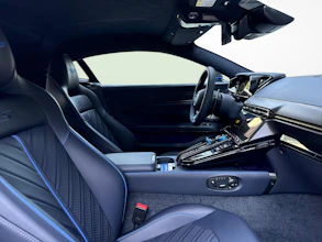 https://vehicle.imgix.net/4336662/1c7c38f9-a6ae-4bb8-a129-d887a9895b76.jpg