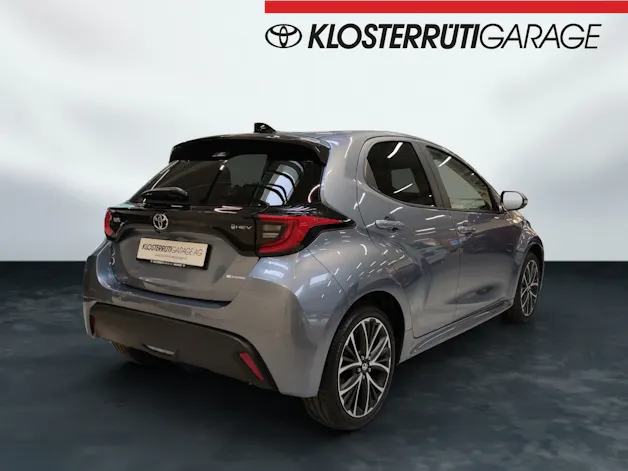 Toyota Yaris 1.5 VVT-i HSD Trend