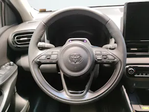Toyota Yaris 1.5 VVT-i HSD Trend