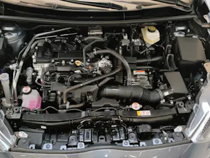 Toyota Yaris 1.5 VVT-i HSD Trend