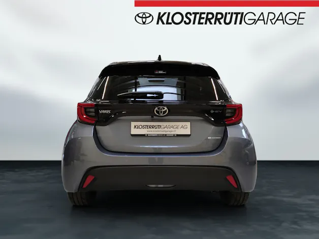 Toyota Yaris 1.5 VVT-i HSD Trend