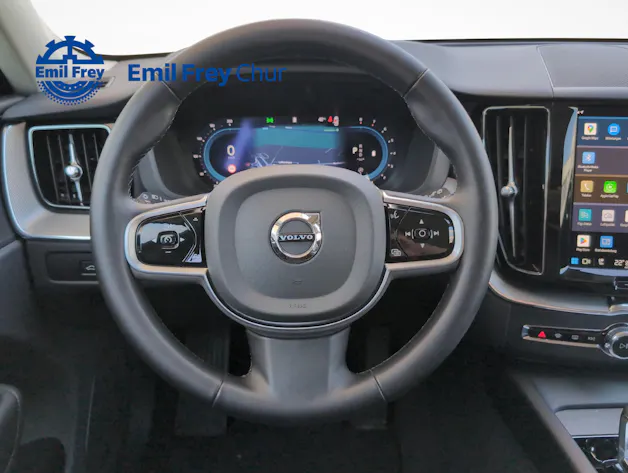 Volvo XC60 2.0 B5 MH Plus Dark AWD
