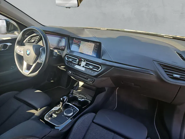 BMW 118i Sport Line F40(CH)