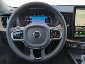 Fahrzeugbild VOLVO XC60 2.0 B5 MH Plus Dark AWD