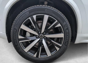 https://vehicle.imgix.net/4336718/ba85dcfc-5db9-4892-a3ae-b45117a824b4.jpg