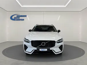 Volvo XC60 2.0 B5 MH Ultra Dark AWD