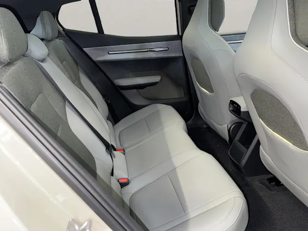Volvo EX30 P8 Ultra AWD