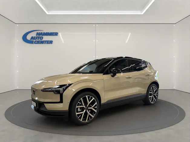 Volvo EX30 P8 Ultra AWD