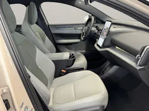 Volvo EX30 P8 Ultra AWD