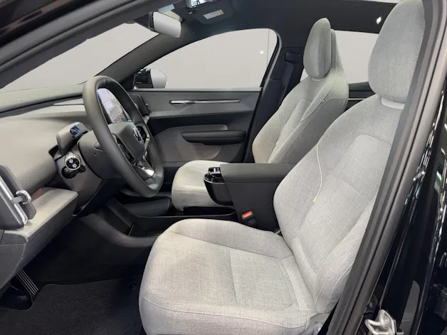 Volvo EX30 P8 Ultra AWD