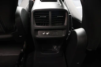 https://vehicle.imgix.net/4336729/649c8dd5-6991-42ba-9189-0e6db9dca37b.JPG