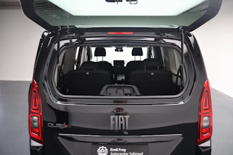 https://vehicle.imgix.net/4336729/66fa6b06-ec04-44de-b1a6-3cc1c4ba77d9.JPG