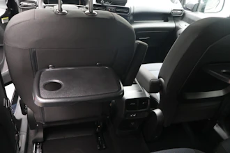 https://vehicle.imgix.net/4336729/bbd52306-f94f-4b04-b559-73f1ae2afa98.JPG