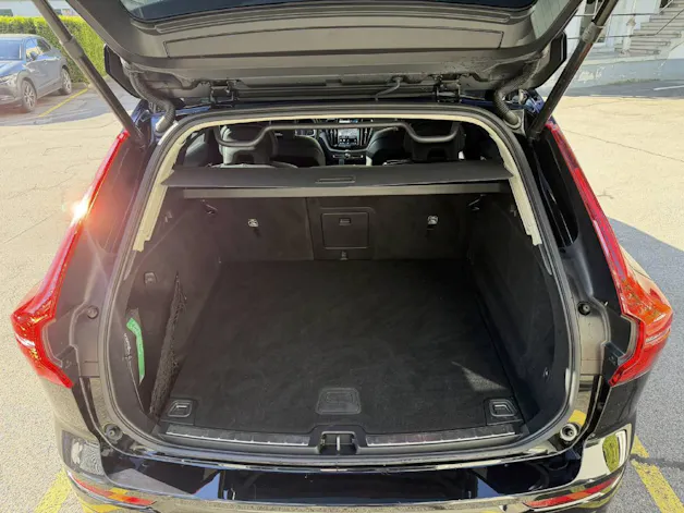 Volvo XC60 2.0 B4 MH Core AWD
