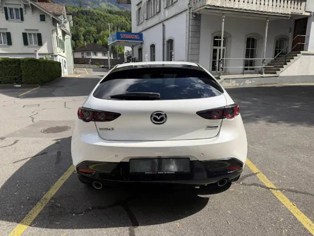 Mazda 3 Hatchback 2.0 180 Revolution