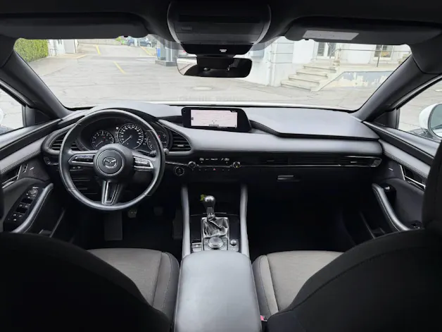 Mazda 3 Hatchback 2.0 180 Revolution