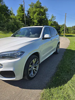 BMW X5 40e xDrive paddles