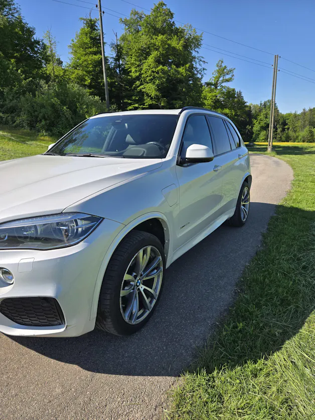 BMW X5 40e xDrive paddles