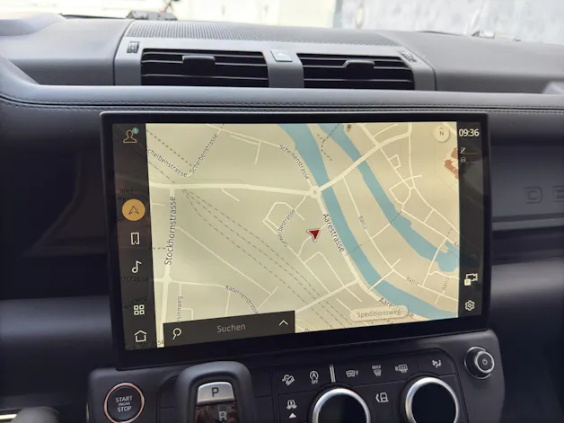 Land Rover Defender 90 5.0 V8 X