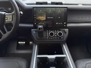 Land Rover Defender 90 5.0 V8 X