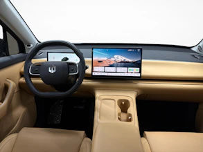 https://vehicle.imgix.net/4336796/a24ff50d-bc2c-4bef-ab47-b8236c933310.jpg