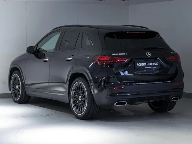 Mercedes-Benz GLA 220 d 4MATIC