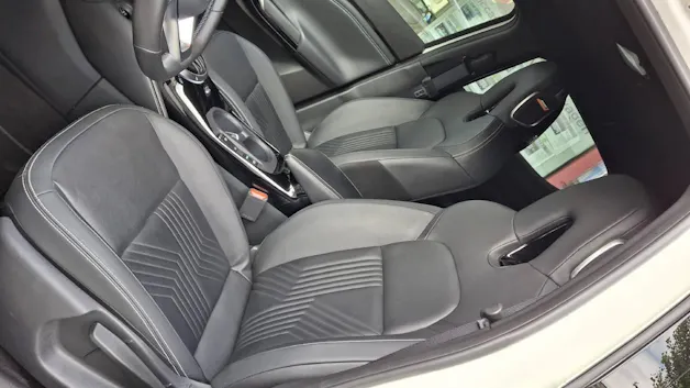 Nissan Juke 1.6 Hybrid Tekna