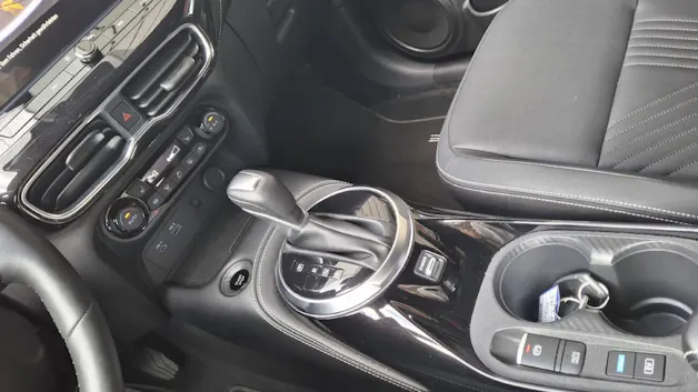 Nissan Juke 1.6 Hybrid Tekna