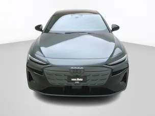 Audi A6 e-tron Avant quattro S line