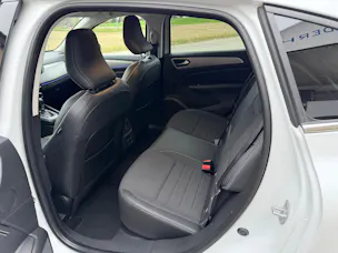 Renault Arkana 1.6 E-Tech Techno