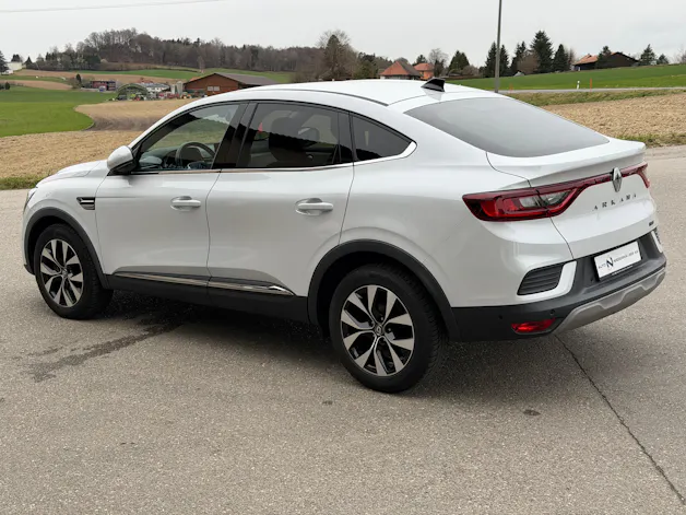 Renault Arkana 1.6 E-Tech Techno