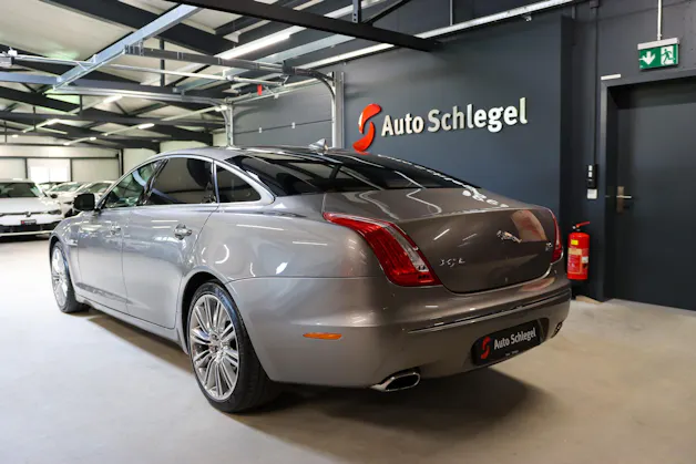 Jaguar XJ LWB 3.0 V6 S/C Portfolio Automatic AWD