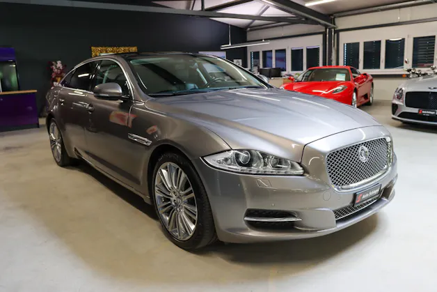 Jaguar XJ LWB 3.0 V6 S/C Portfolio Automatic AWD