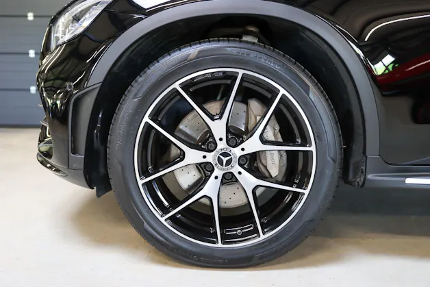 Mercedes-Benz GLC 220 d AMG Line 4Matic 9G-Tronic