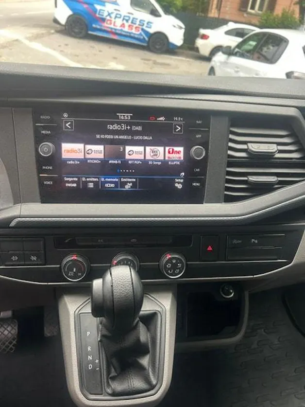 VW T6.1 2.0 TDI DSG