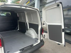 VW T6.1 2.0 TDI DSG