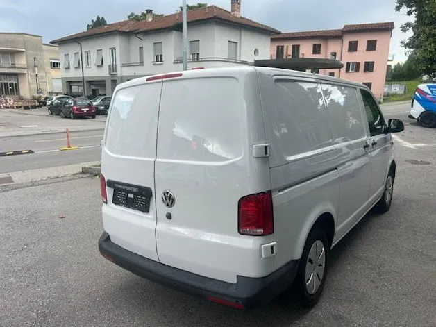 VW T6.1 2.0 TDI DSG