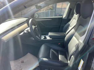 Tesla Model Y Long Range