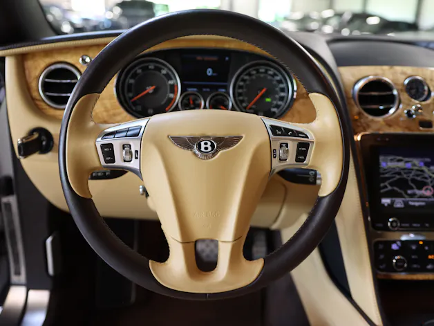 Bentley Continental GT 6.0 W12