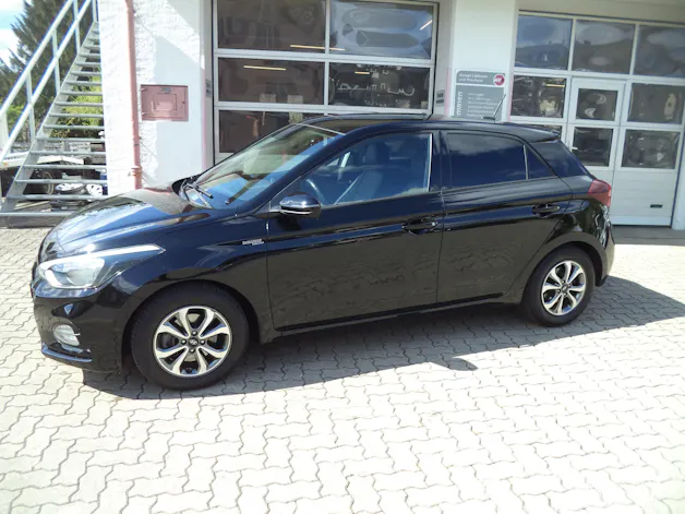 Hyundai i20 1.0 T-GDi Amplia DCT