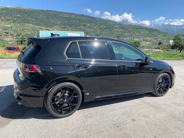 VW Golf 2.0 TSI R DSG 4 Motion