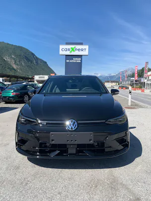 VW Golf 2.0 TSI R DSG 4 Motion