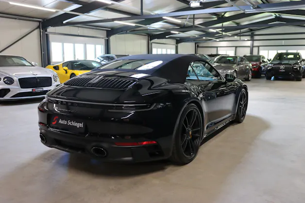 Porsche 911 Carrera 4 GTS Cabriolet PDK