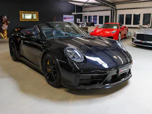 Porsche 911 Carrera 4 GTS Cabriolet PDK